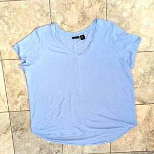 Tahari v-neck blue short sleeve top 1X